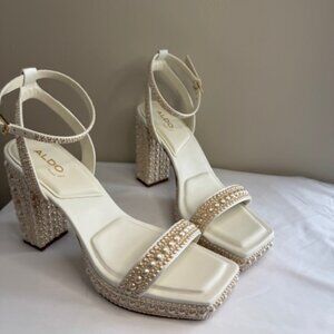 ALDO Lulu White Pearl Platform Heels | Bridal Wedding Shoes | Size 9